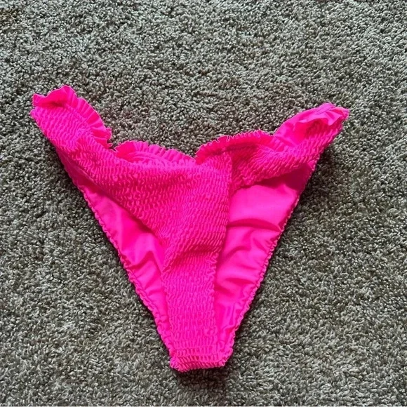 Lovers + Friends far away bikini hot pink bottoms - Picture 5 of 5